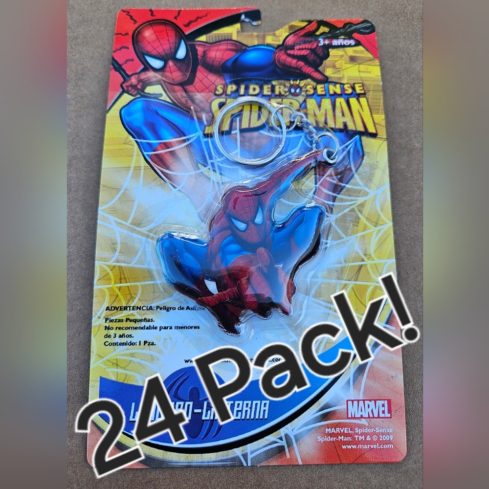 Sealed Box of 24 New Marvel Spider-Sense Spider-Man Key Chains, Llavero-Linterna